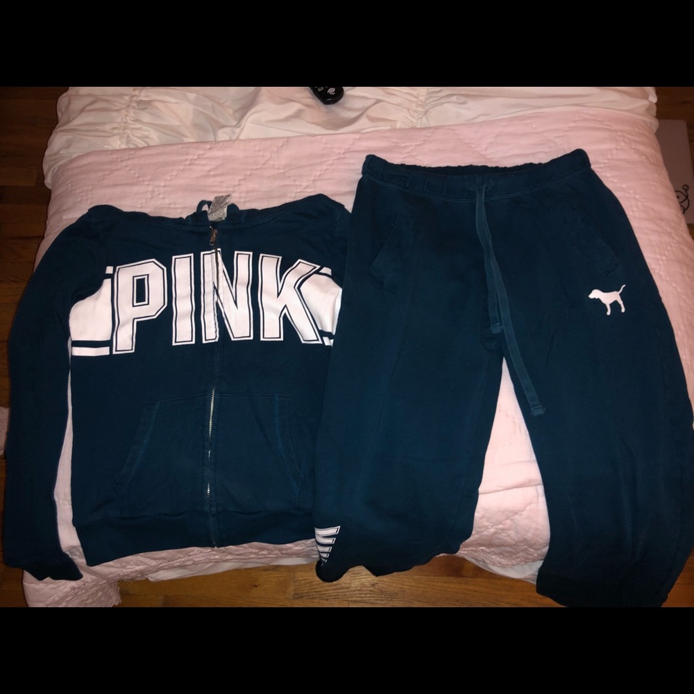 Victoria Secret PINK sweatsuit